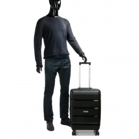 Stredný kufor na kolieskach z polypropylénu TSA 60l Madisson 43603